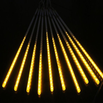 Instalatie de Craciun tip turturi iluzia unor turturi de gheata in topire 320 LED 8 turturi x 40 LED, lungime turture 50 cm, putere 6W, alb cald 7003WW