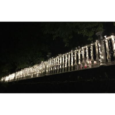 Instalatie de Craciun tip Perdea Franjurata, 12 m x 0.7 m, Alb Rece, 300 LED-uri, interconectabila, fire albe